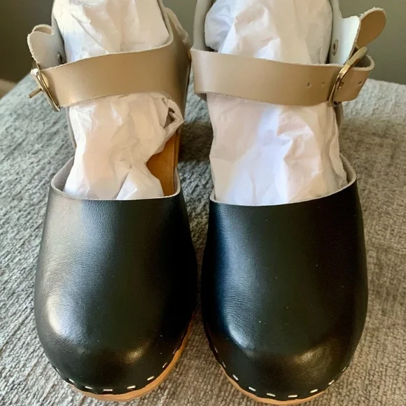 Swedish Handmade Leather Clogs - Picture 11 of 11